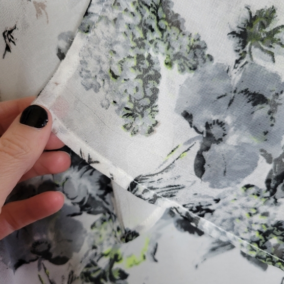 Cejon Floral Kimono Cover Up White OS - Picture 5 of 7